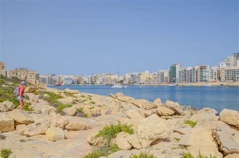 is gzira a beach.